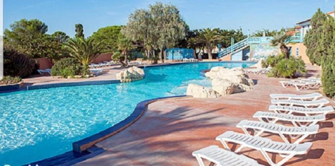 Les Mobilhomes Helvetiques 4 Etoiles Mar Estang En Roussillon Campingplatz Canet-en-Roussillon