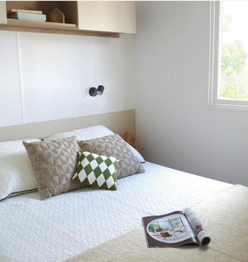 Les Mobilhomes Helvetiques 4 Etoiles Mar Estang En Roussillon Camping *