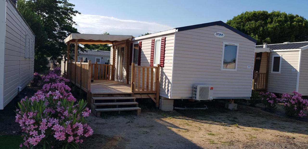 Camping Les Mobilhomes Helvetiques 4 Etoiles Mar Estang En Roussillon Canet-en-Roussillon